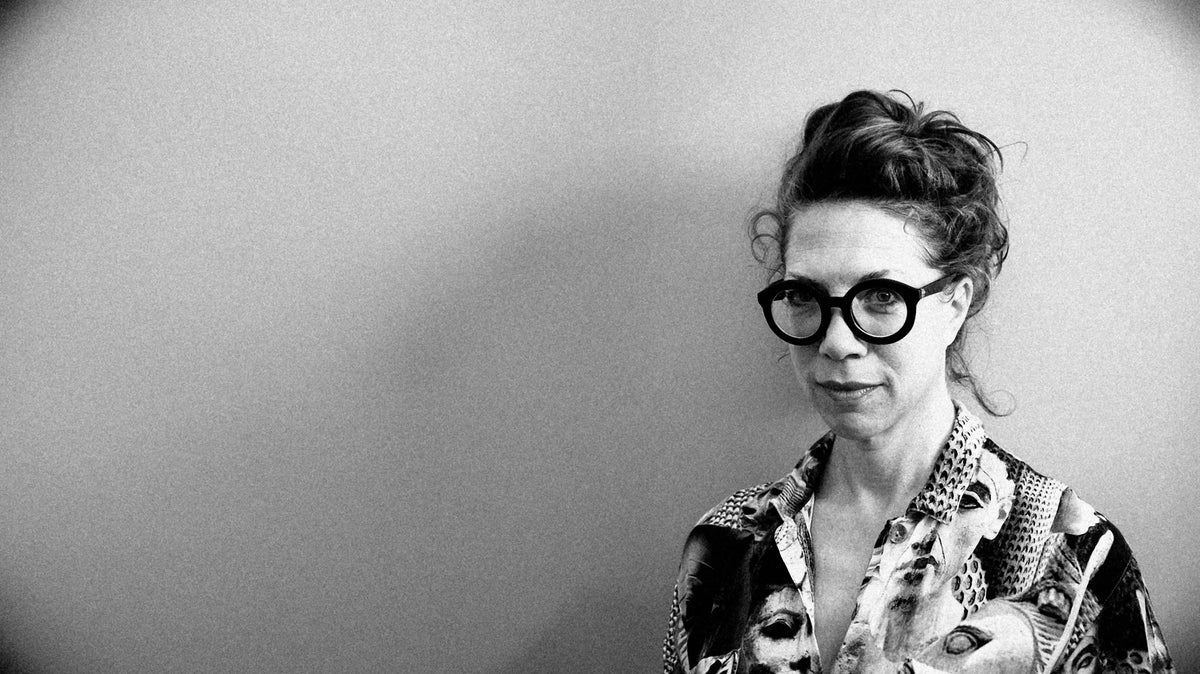 Carla Erdmann portrait - LFI (Leica Fotografie International)